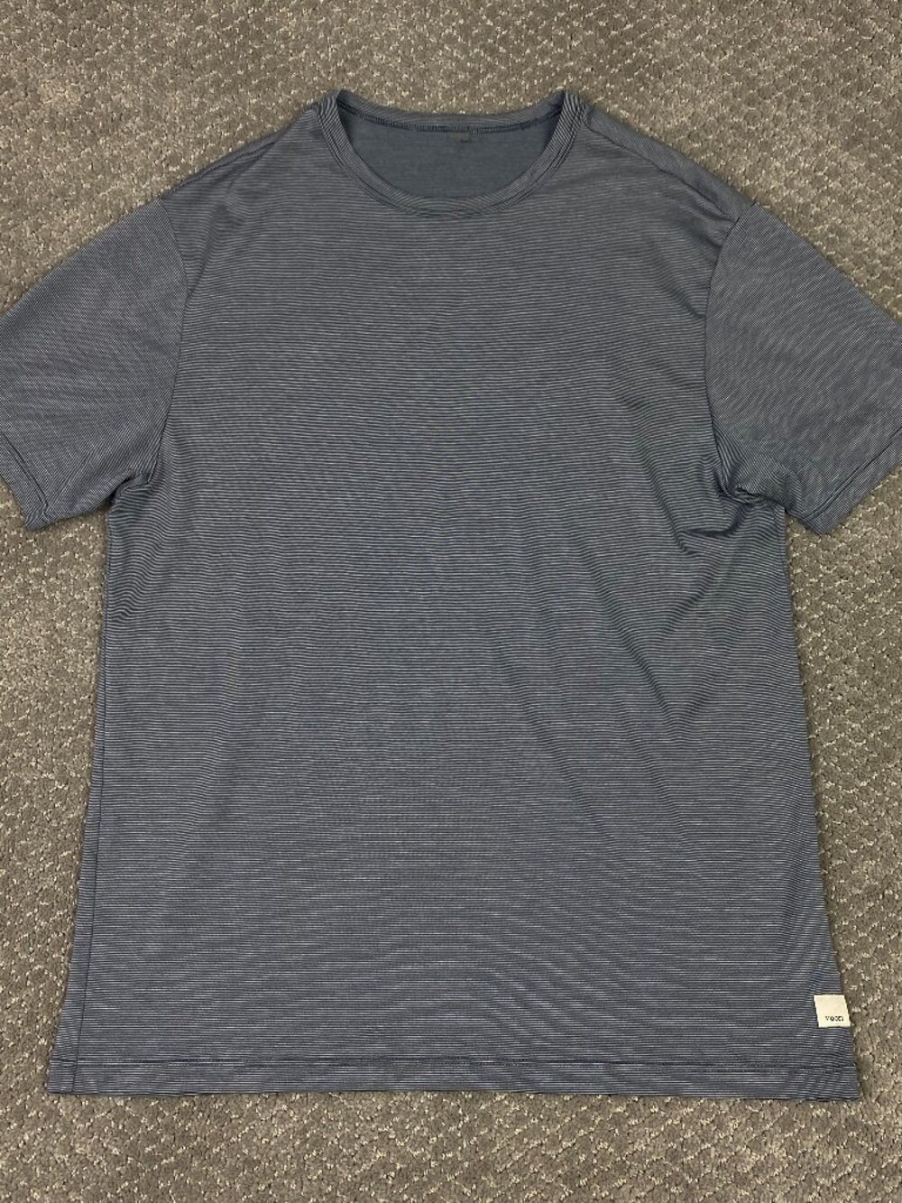 Vuori Marina Stripe Shirt Mens Small Gray T Shirt Striped Performance Active Gym